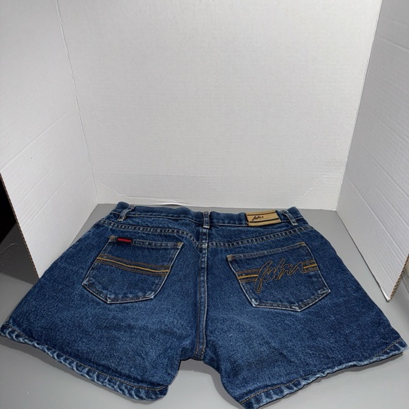 Rare Vintage Y2K FUBU Denim Blue Women's Juniors Button Accented Shorts - Picture 9 of 13